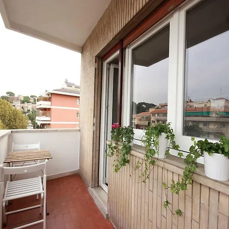 La Lanterna Di San Pietro Apartament *